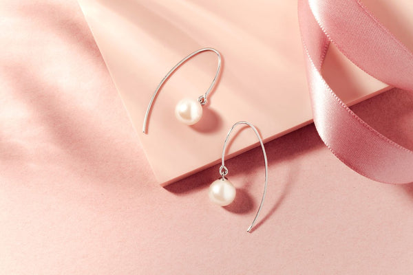 Choosing the Perfect Pearl Earrings for Your Face Shape - Pearls