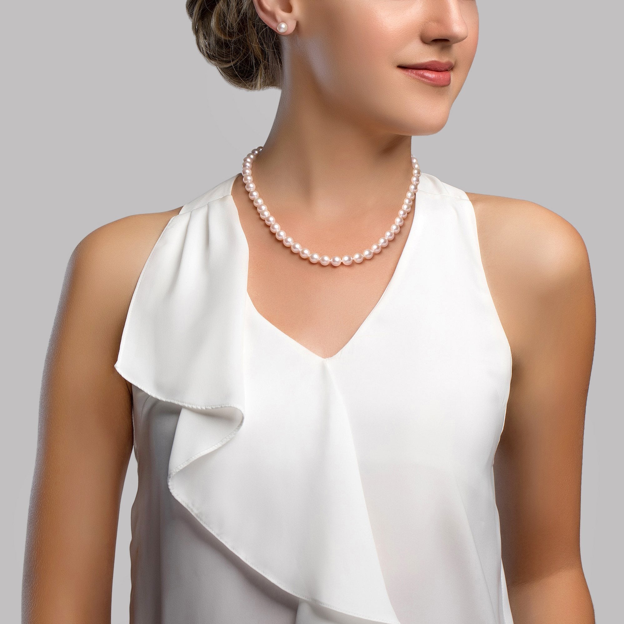 Outlets Pearl necklace And earrings